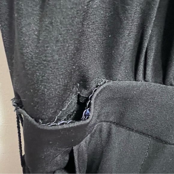 Vince Camuto Faux Wrap Jersey Jumpsuit Black Size Small - Picture 5 of 10